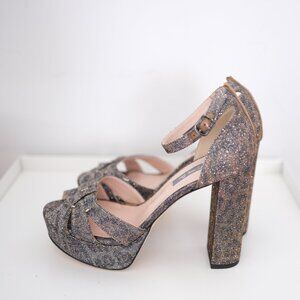 SJP BY SARAH JESSICA PARKER MUST SAMPLE SIZE 37.5